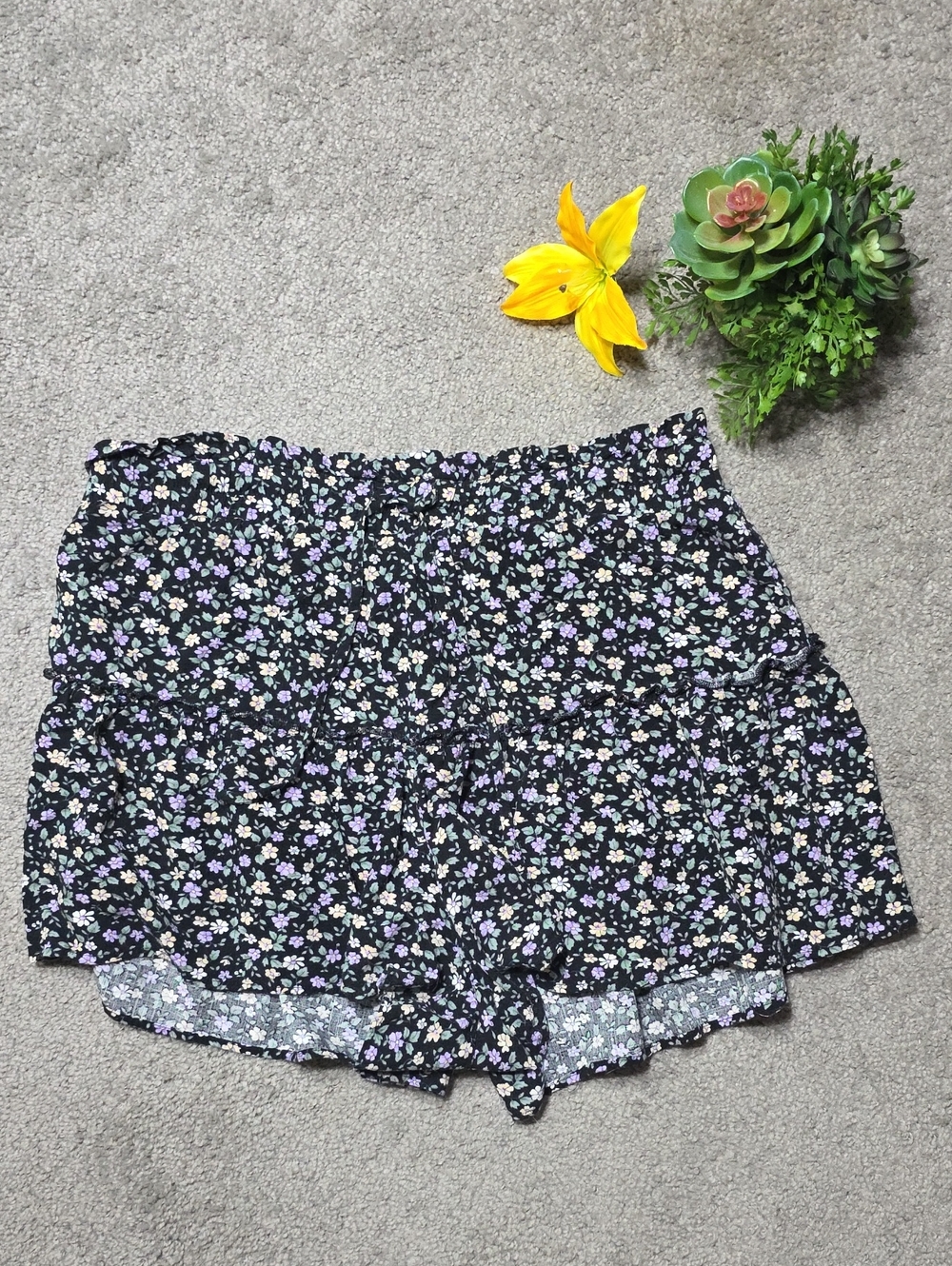 Aeropostale Flowy Floral Shorts Cute Cottagecore Summer Bottoms Size Large